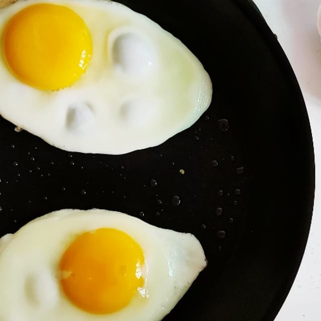 Eggs.